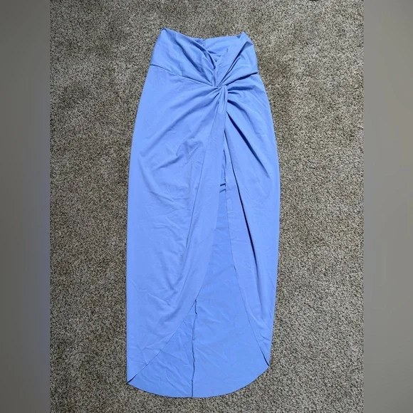 SKIMS NWT Sarong Coverup Skirt Ruched Back Knotted Front Side Slit Front Medium - Picture 2 of 8